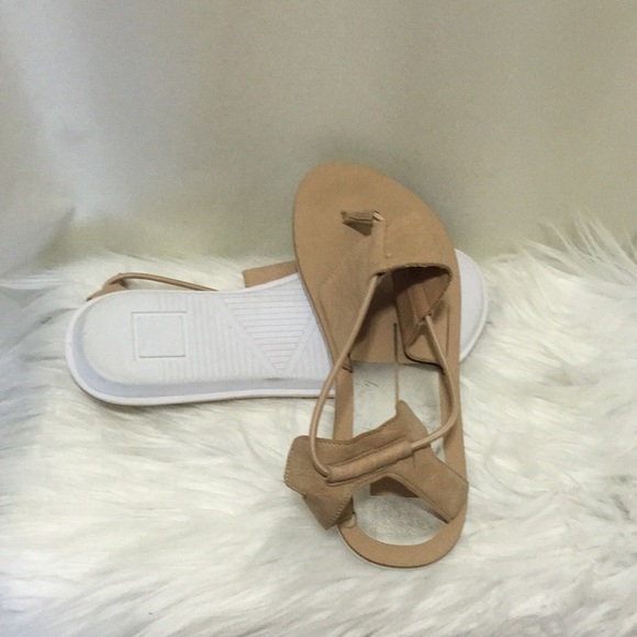 Dolce Vita Tan Sandals - Picture 4 of 5